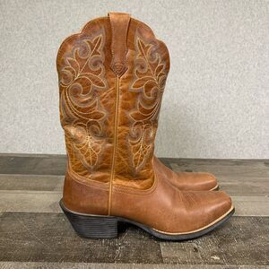 Ariat Women’s Size 9 Round Up Square Toe Western Leather Cowgirl Boots Brown